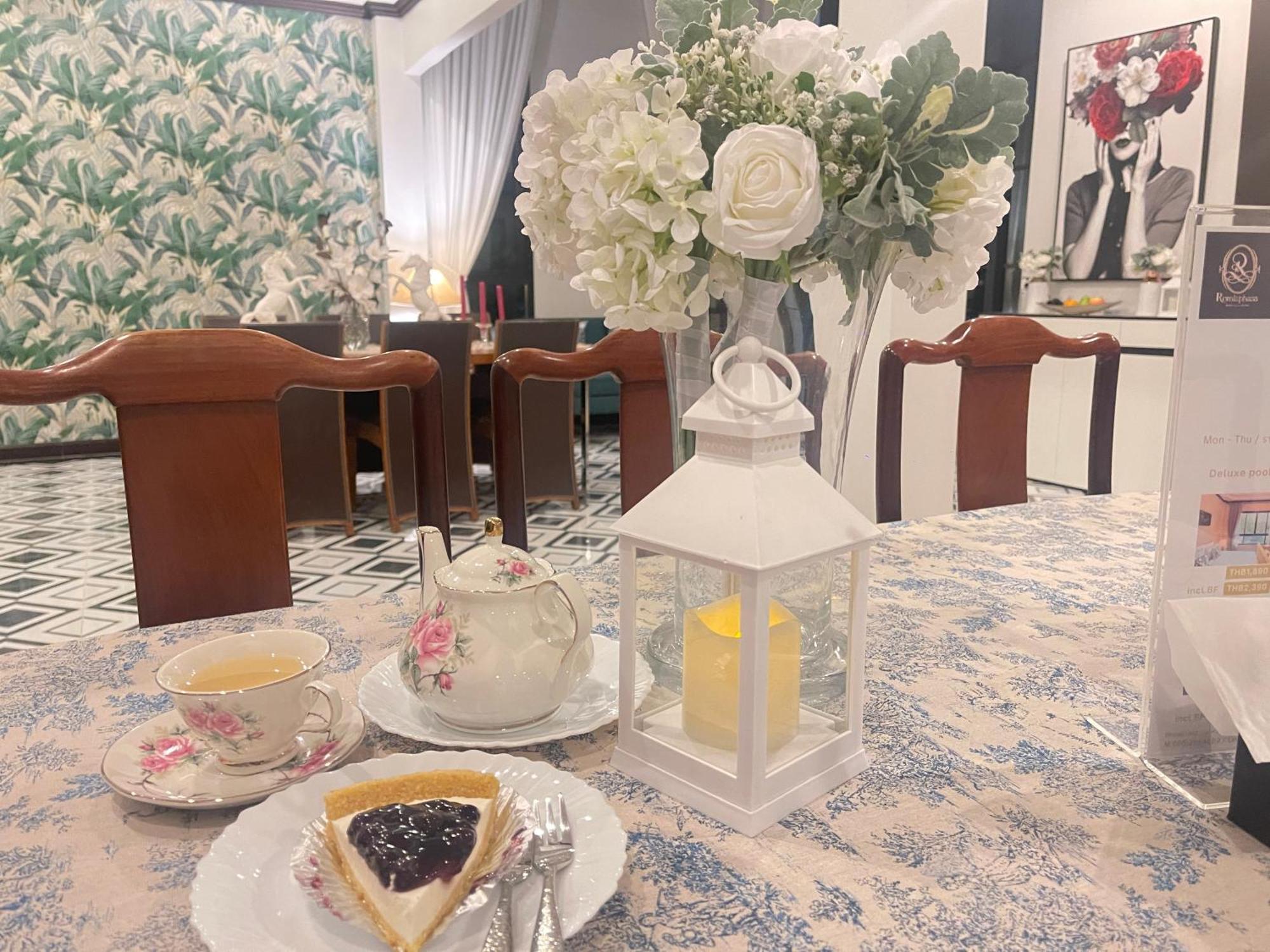Romlaphass Boutique Villa Kalasin Eksteriør billede